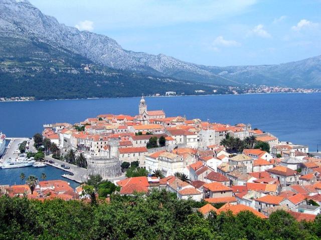 High View-A Seaside Villa With Huge Jacuzzi Račišće エクステリア 写真